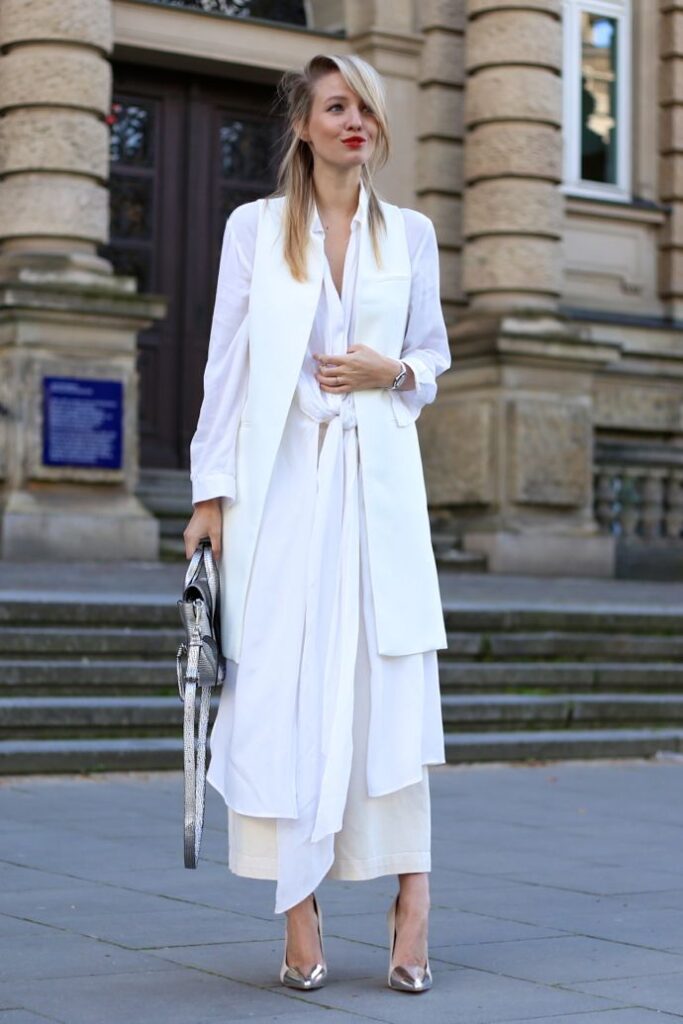 Colete Branco Feminino Look Moderno e Fashionista
