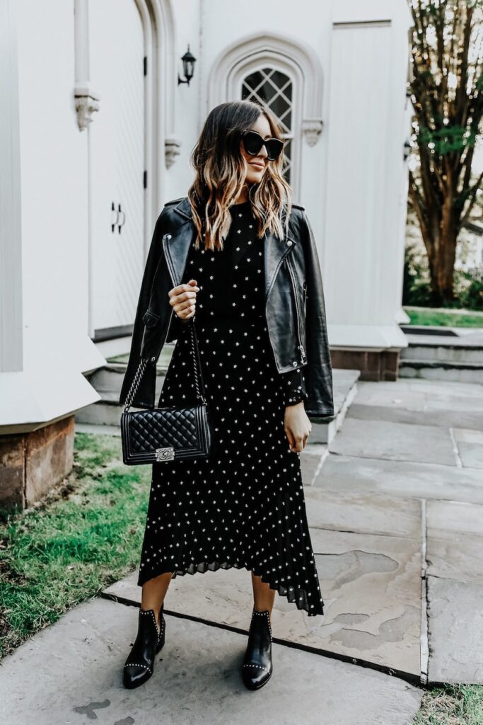 Look inspiração com bota couro preta.