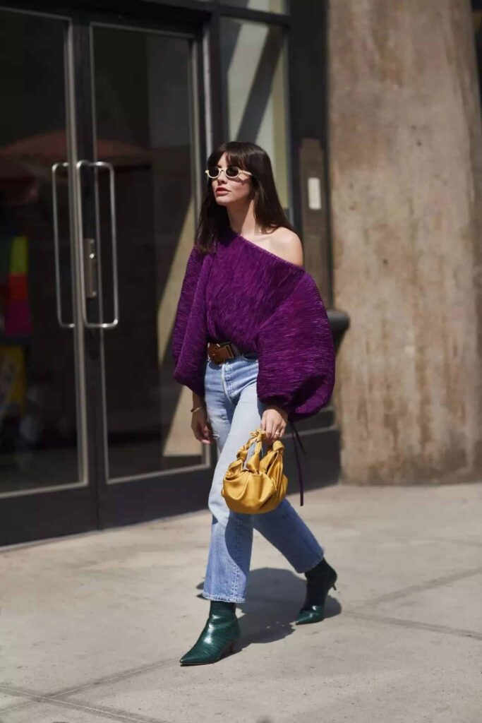 Look inspiração com a blusa oversized feminina.
