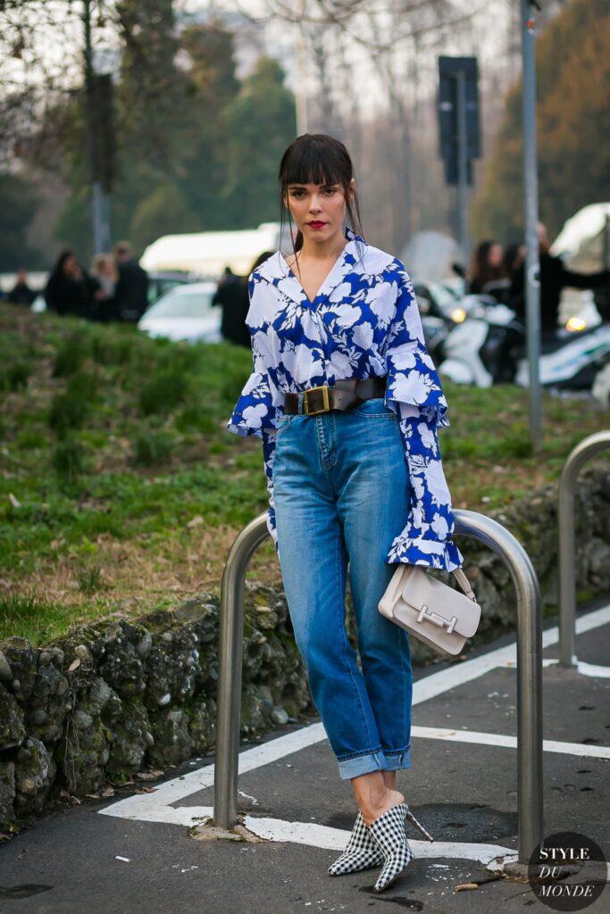 Look inspiração com o sapato abotinado.