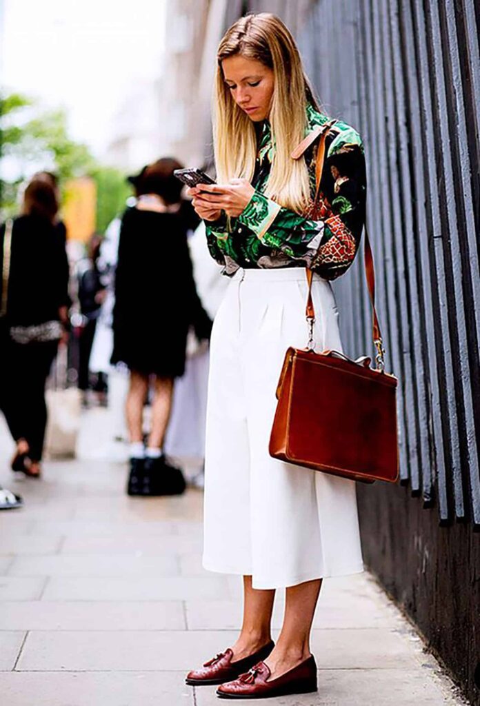 Look inspiração com modelos de sapato mocassim.