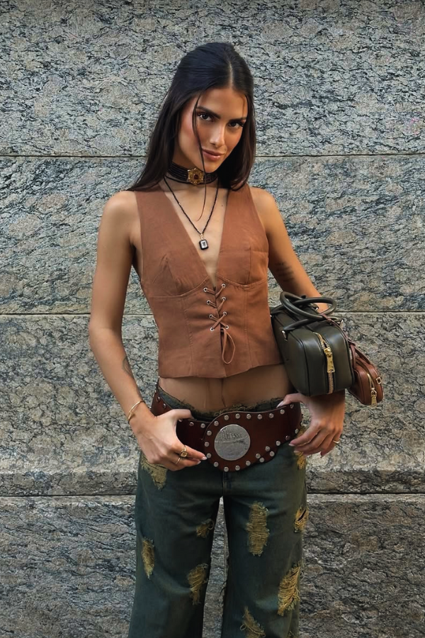Looks country