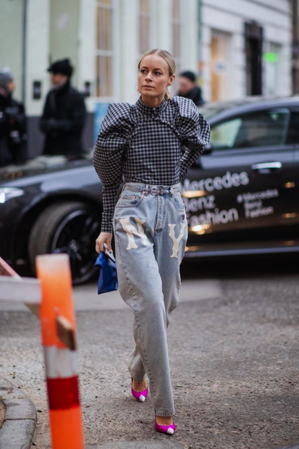 Look com camisa xadrez